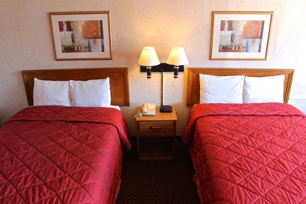 Regency Inn Richmond Dumbarton Екстер'єр фото